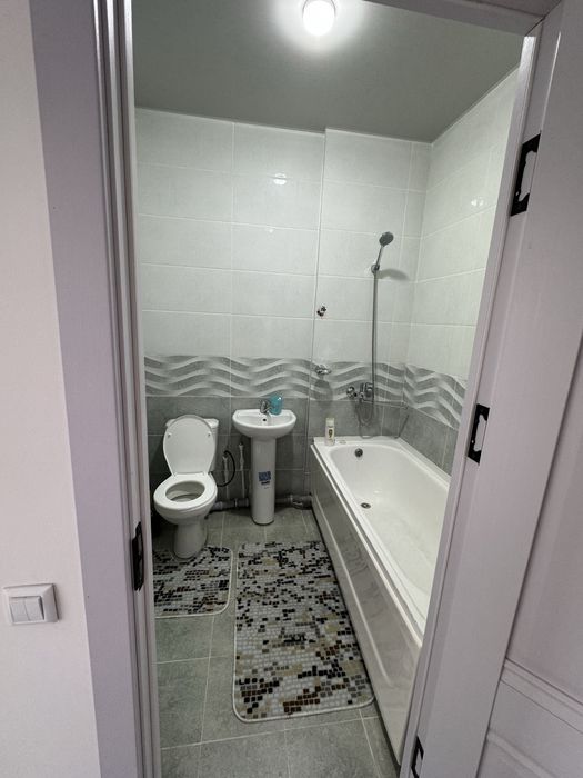 Срочно продам 2 комнатную новостройка  квартиру с кадастром