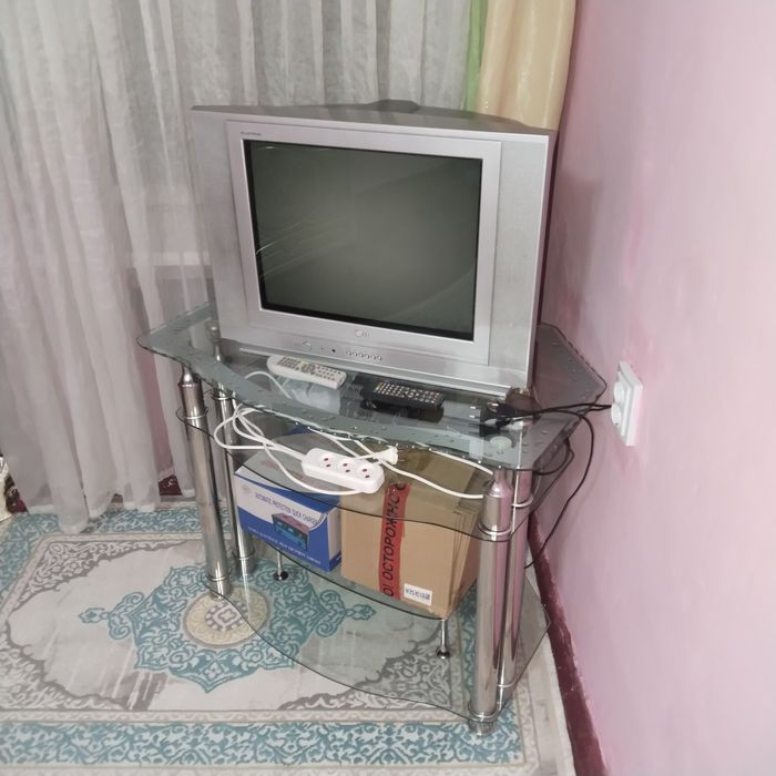 Продам телевизор