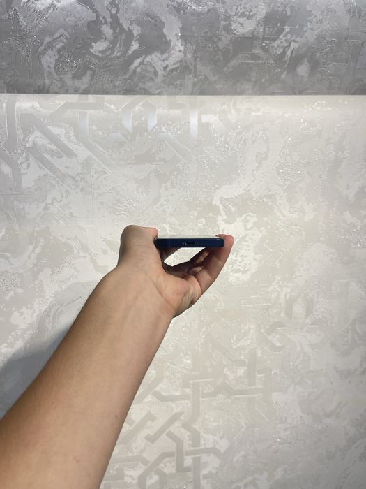 IPhone 13 mini sotiladi