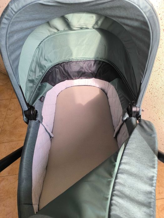 Бебешка количка Easywalker Harvey 3  (2 в 1) + подаръци