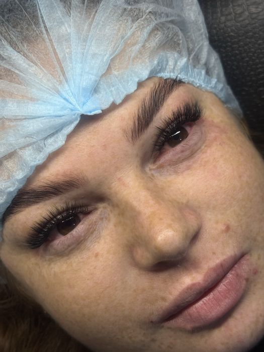 Наращивание ресниц