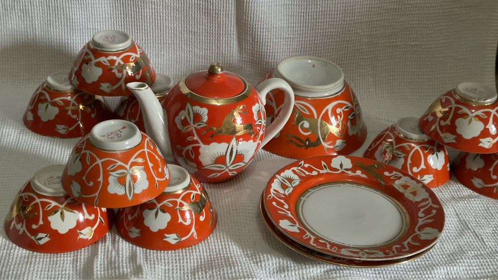 Фарфоровый сервиз «Золотой олень» ТФЗ