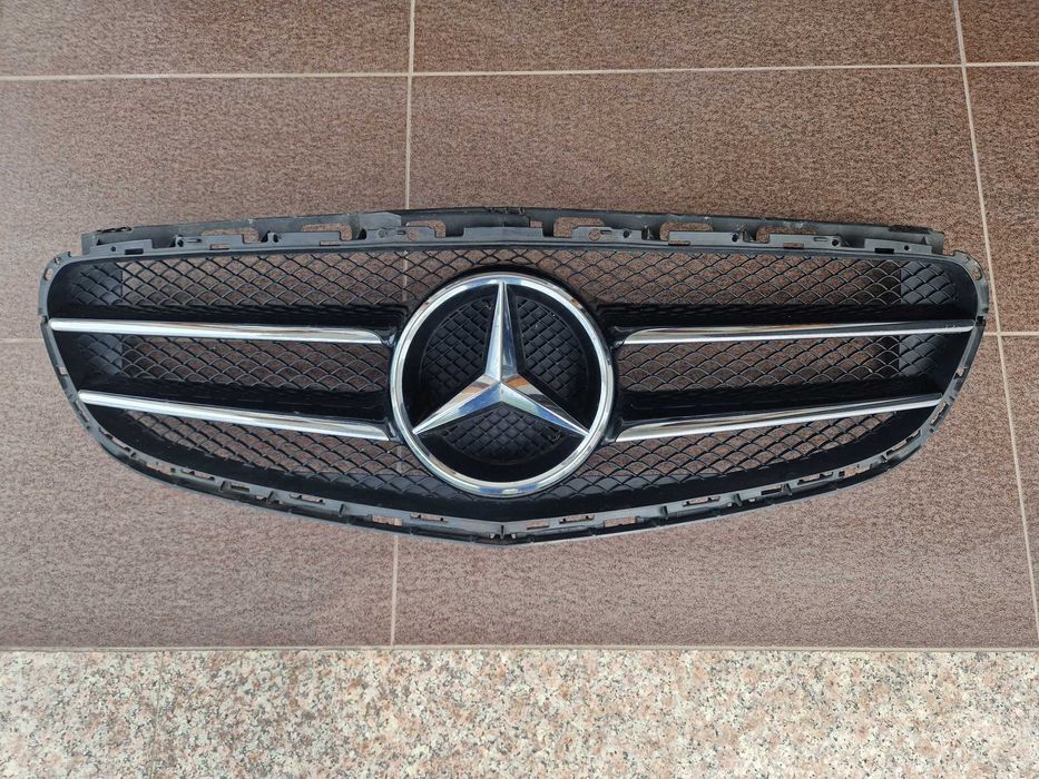 Брони, решетки, накрайници ауспух Мерцедес w211 W906 W213 W166 X204