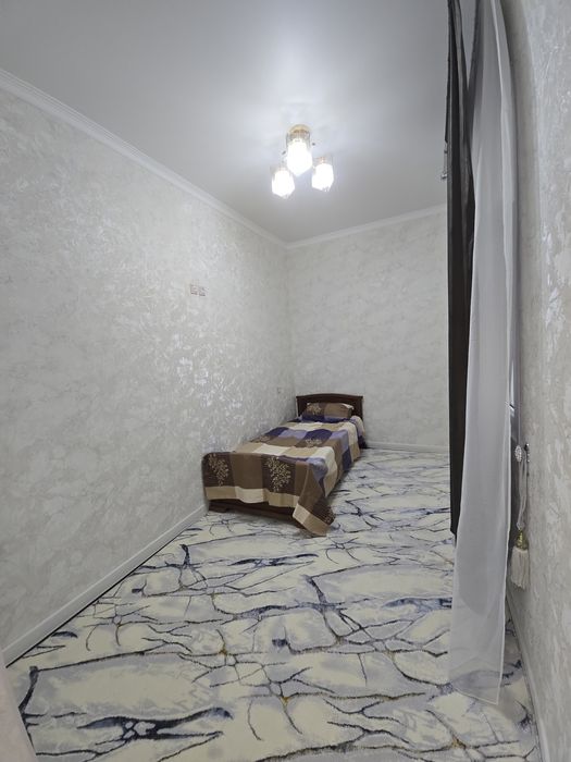 4х комнатная на 2 этаже вдоль дороги!