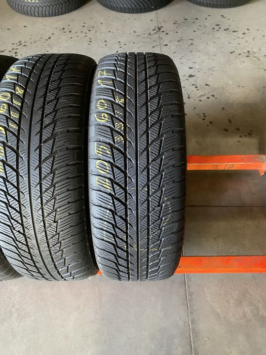 Anvelope iarna 205/60/17 Bridgestone Blizzak LM001 205 60 17 R17