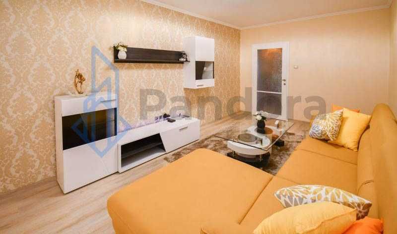 Дава се под наем Тристаен апартамент в София, Мусагеница - 90 кв.м за 595 € - Снимка #1