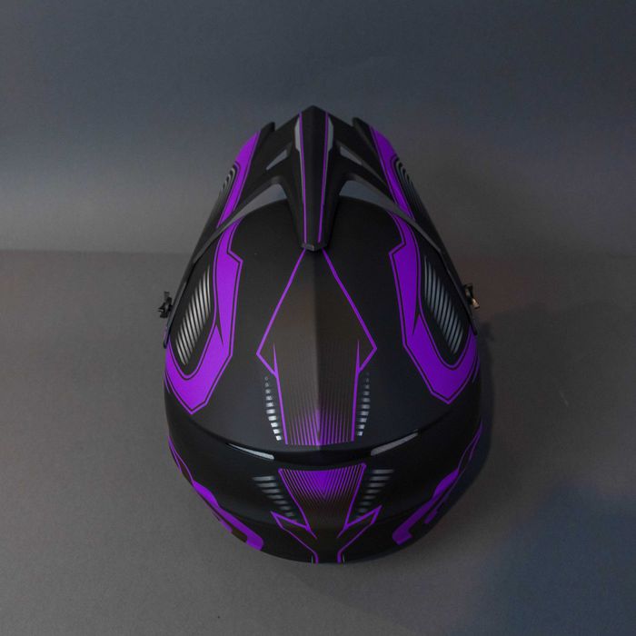 Каска с очила за ел. тротинетка , велосипед , мотокрос