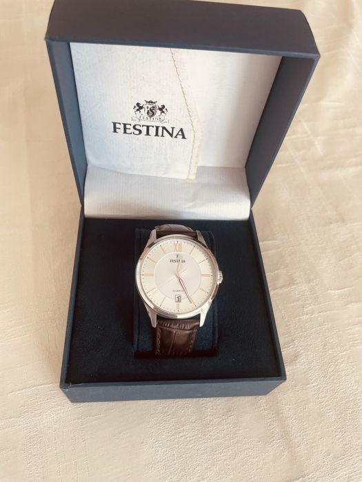 FESTINA мъжки часовник с дата