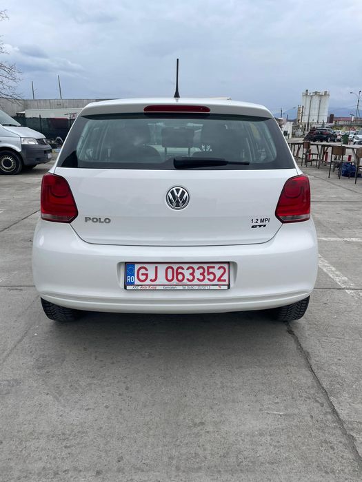 Volkswagen Polo.12 M P I