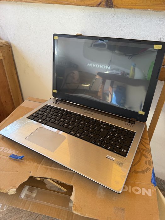 Medion Intel N2480 4gb 500gb nou