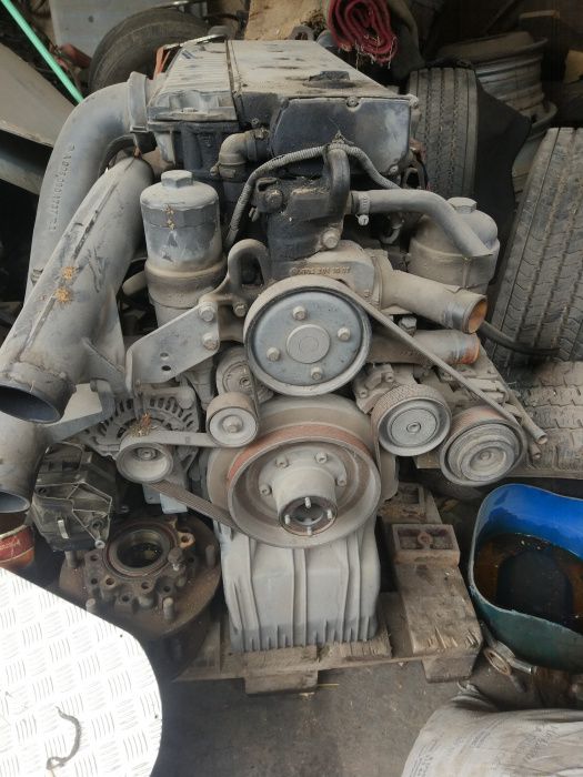 Dvigatel mersedes atego 904,906