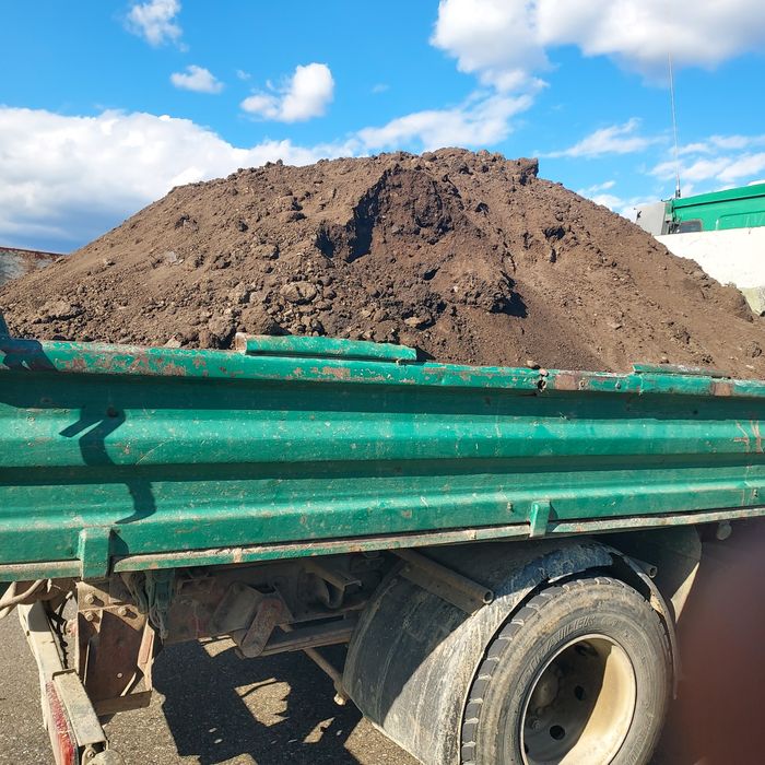 Vand nisip pietriș pământ negru