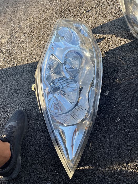 Фар Renault Master десен