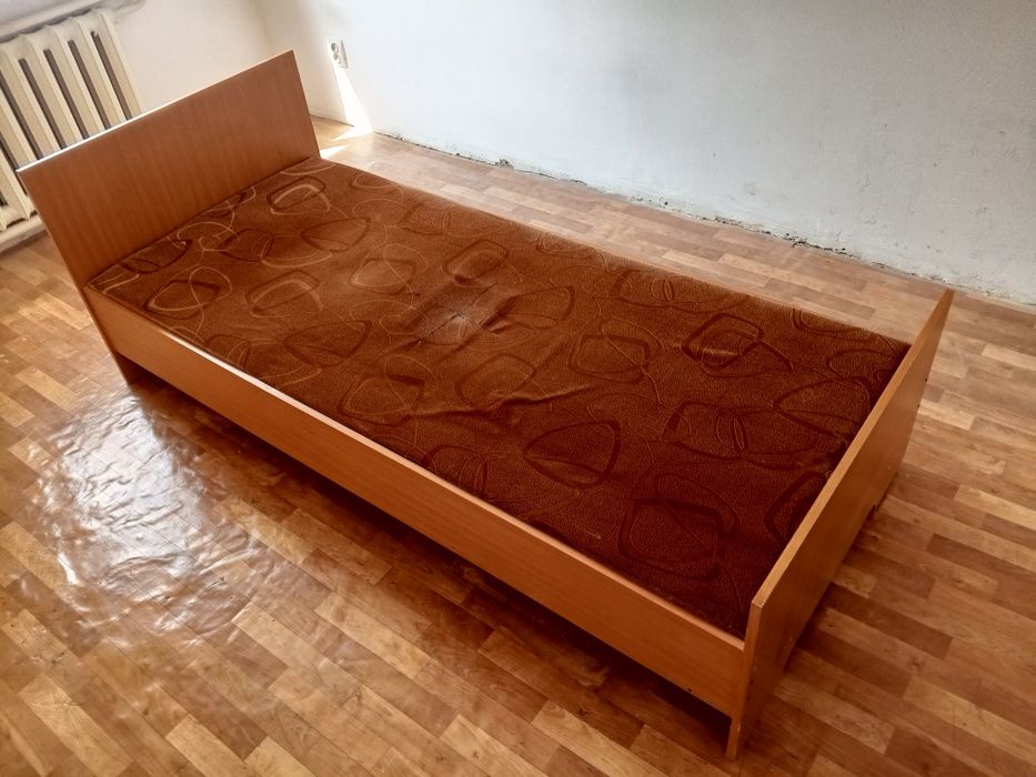 Кровать одноместный