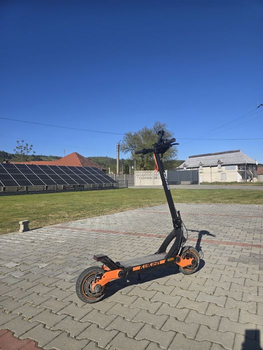 Kukirin G3 +incarcator conditie perfecta