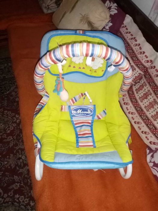 Децки шезлонг MONI