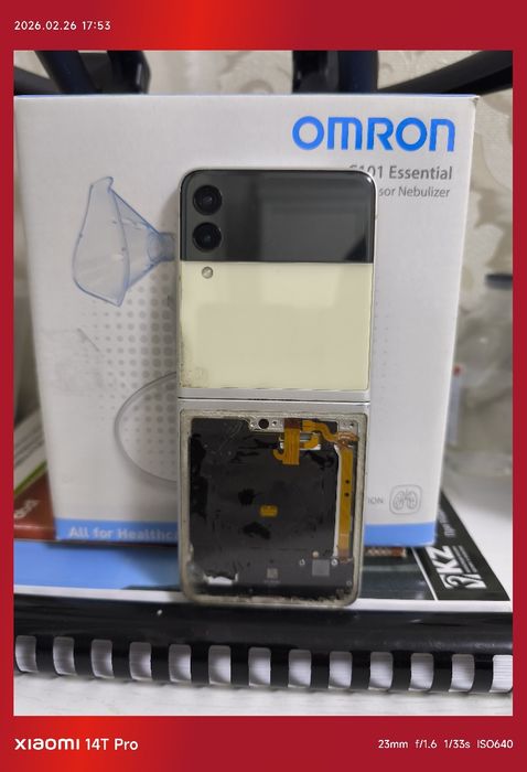 Samsung galaxy Z flip 3 5G