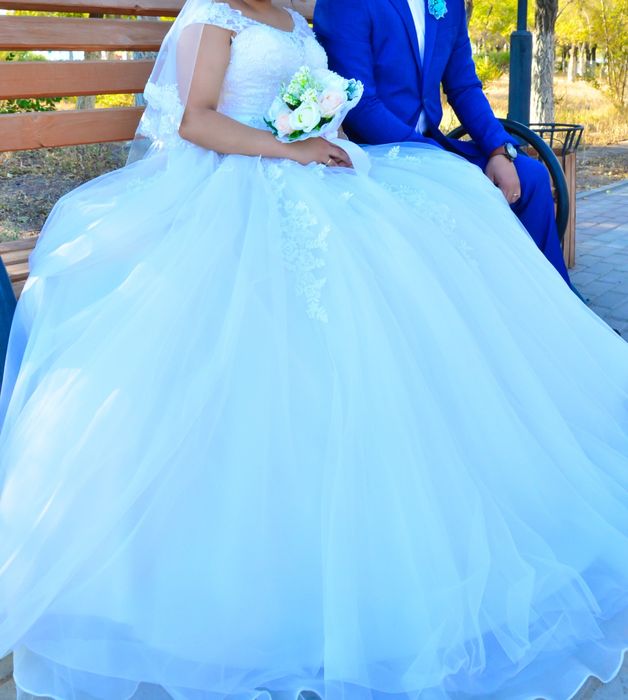 Свадебное платье