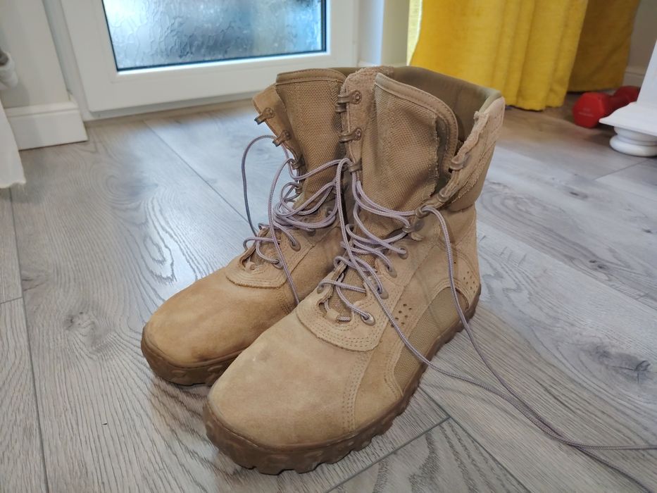 Bocanci militari Rocky