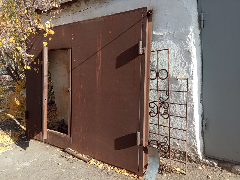 Ворота гаражные новый