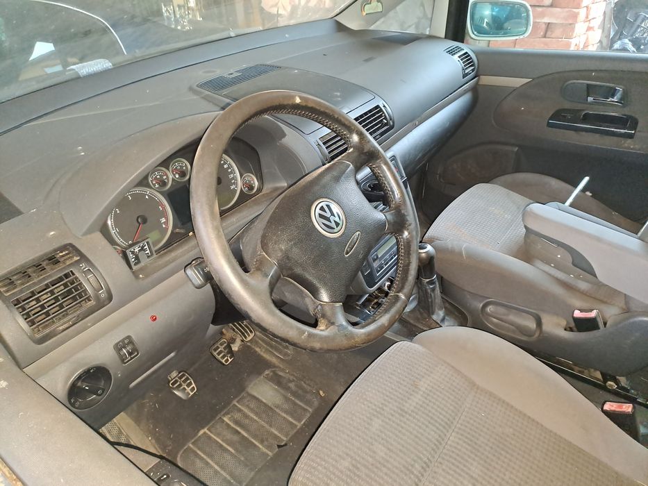 Dezmembrez Sharan 1.9 AUY 4MOTION