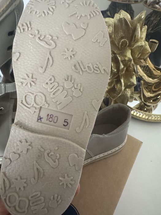 Кожаная обувь Неман