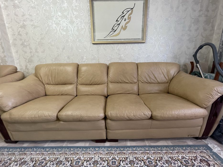 продам диван из эко кожи