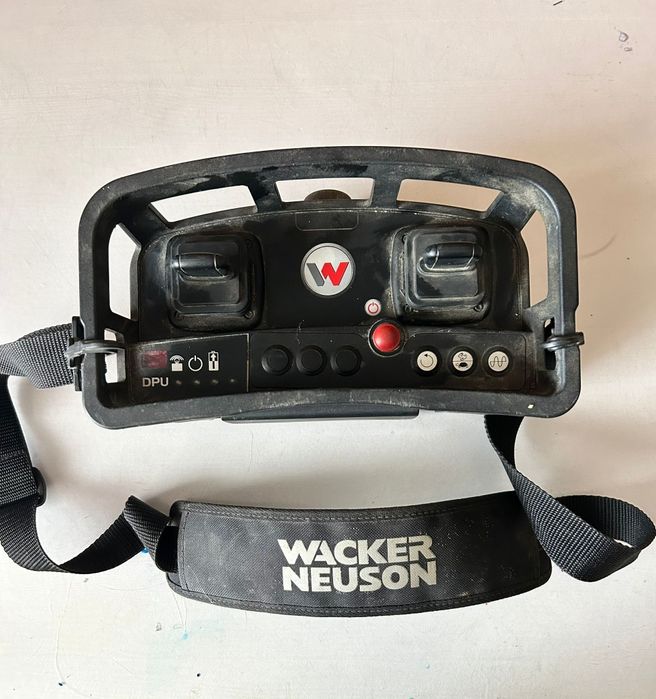 Placă vibratoare Wacker Neuson D110r