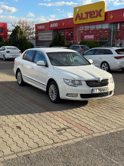 SKODA Superb 2011 — imagine 2