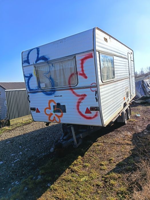 Rulotă în stare bună!