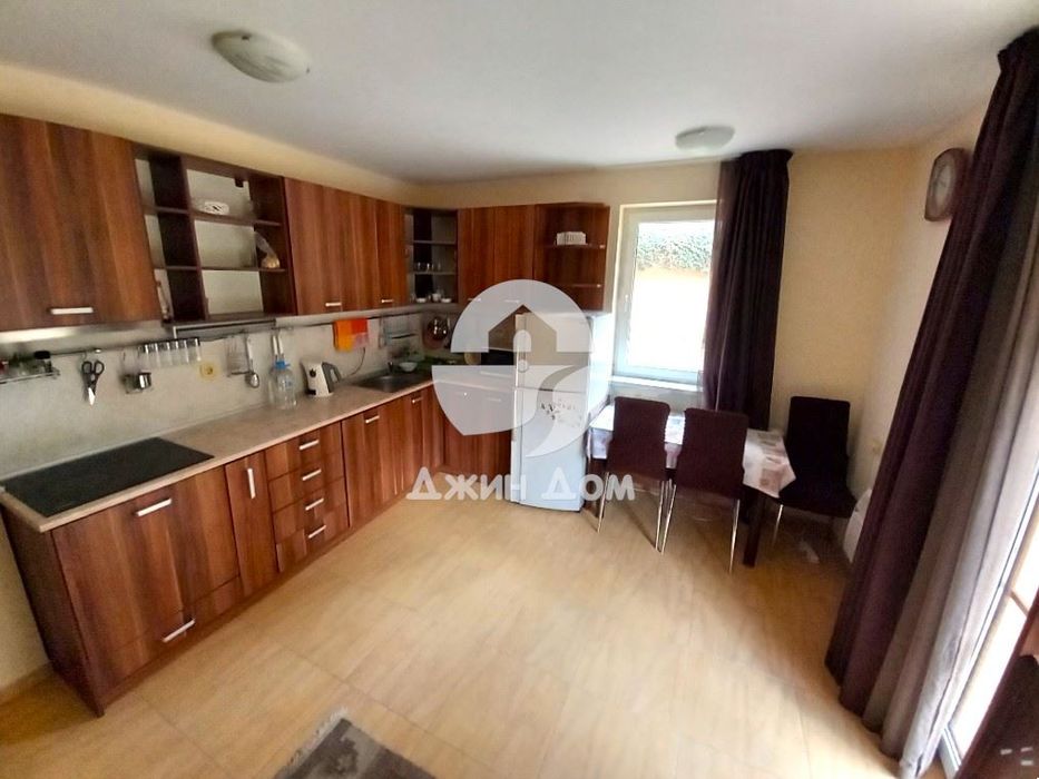 Продава се Двустаен апартамент в Свети Влас - 51 кв.м за 1304 €/кв.м - Снимка #2