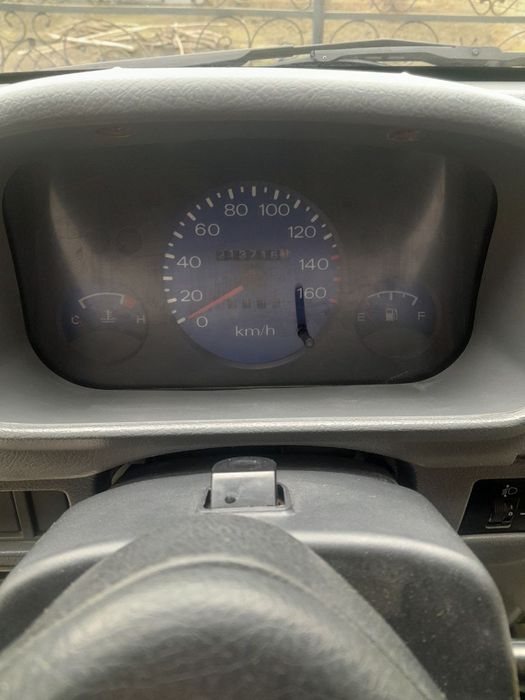 Tico daewoo sotiladi