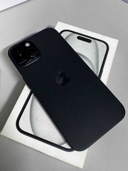 Apple iPhone 15  Кулан (864103)