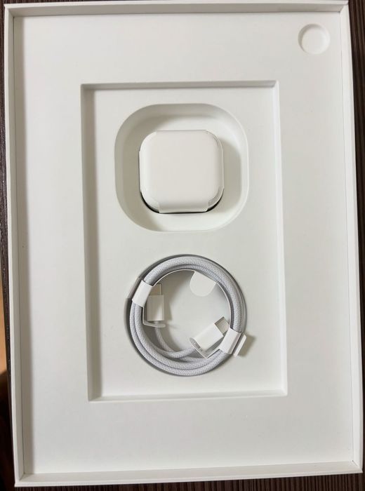 Продам iPad (A16, 128 gb)