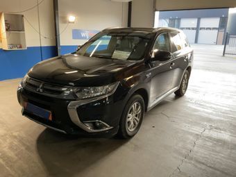 Mitsubishi Outlander 2.0 Plug-in Hybrid 203 Cp  Euro6 4x4 Piele Xenon Navi Km reali