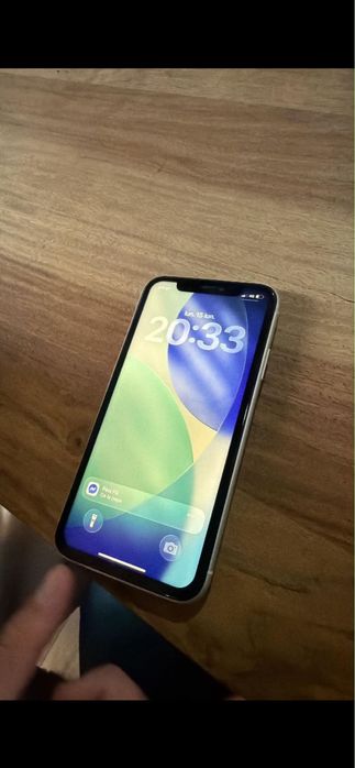 iphone 11 impecabil baterie 87