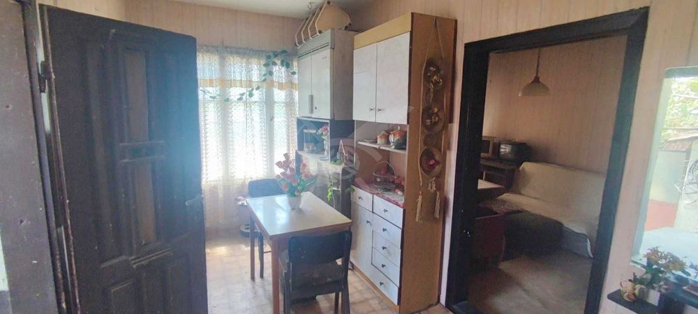 1200кв. двор! Двуетажна къща в Пъдарско 50001