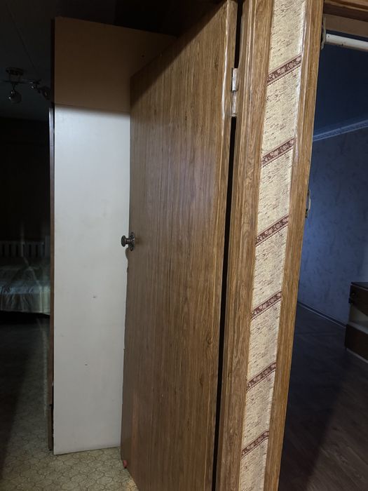 Отдам двери бесплатно