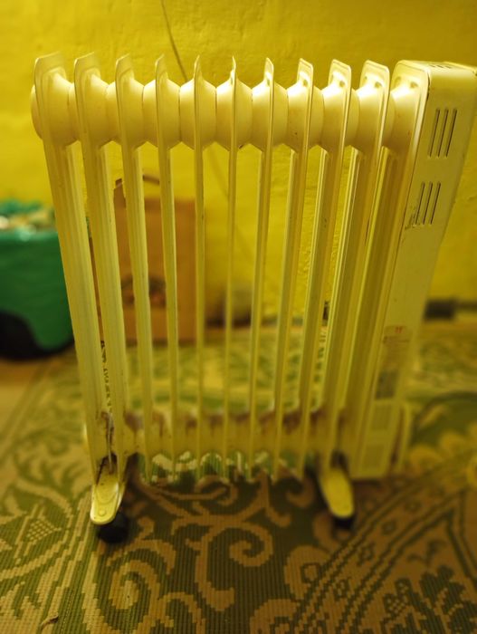 vreau sa vand un calorifer electric pe ulei