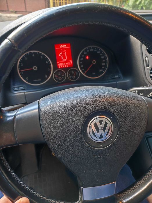 Tiguan.  2,0...tsi