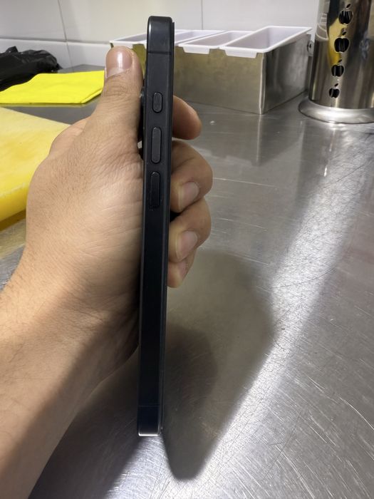 Iphone 15pro 128g  black titan E sim LLA