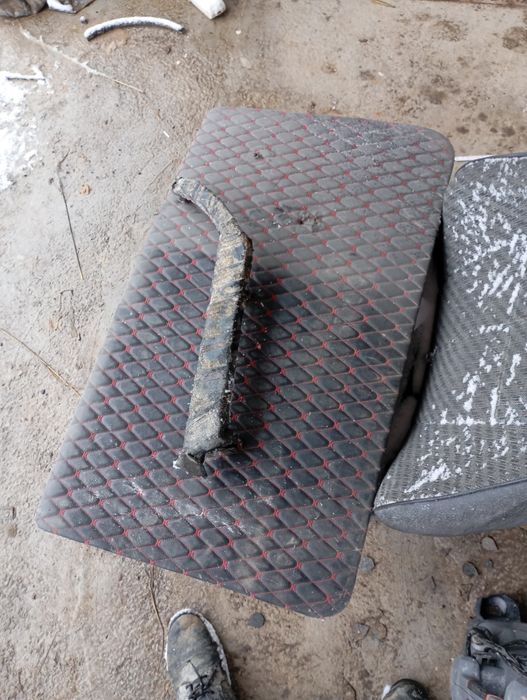 2107 bar tarpeda 2 ta eshik qoplamasi