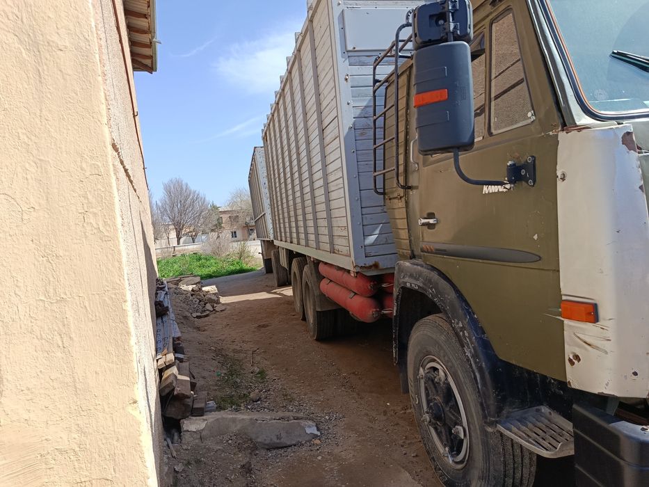 Ишлаб турган КамАЗ прицеп