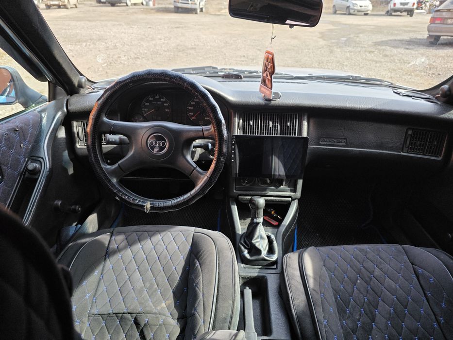 Продам Ауди 80 б3