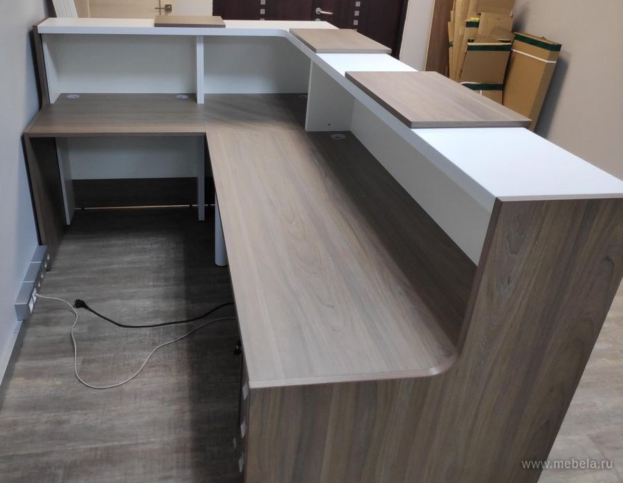 Ресепшнлар ва  бар стойкалари