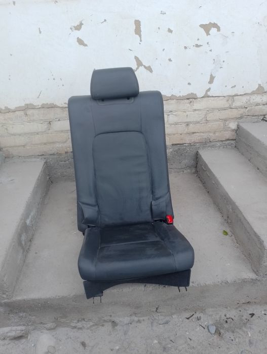 Kaptiva sidena sotiladi