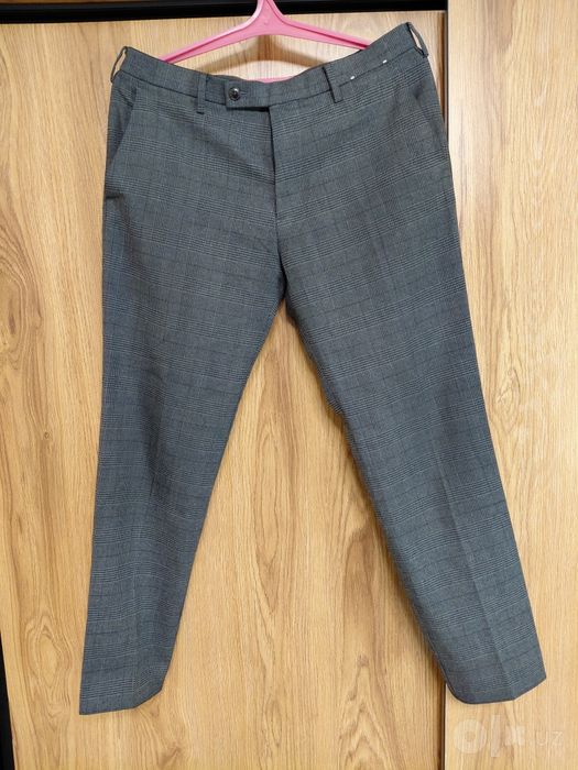 Oригинальные брюки Uniqlo