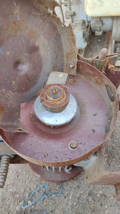 Наждак точило электрический