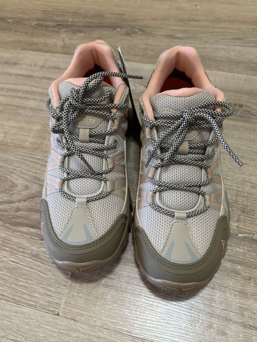 Кроссовки humtto