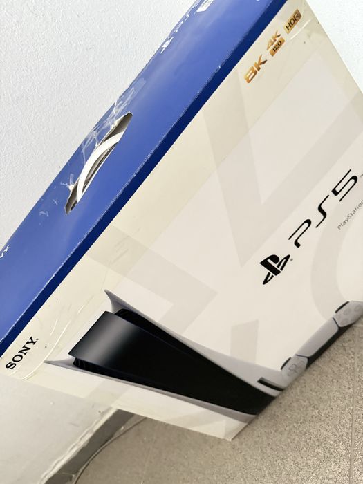 Sony playstation 5 CFI-1208A.